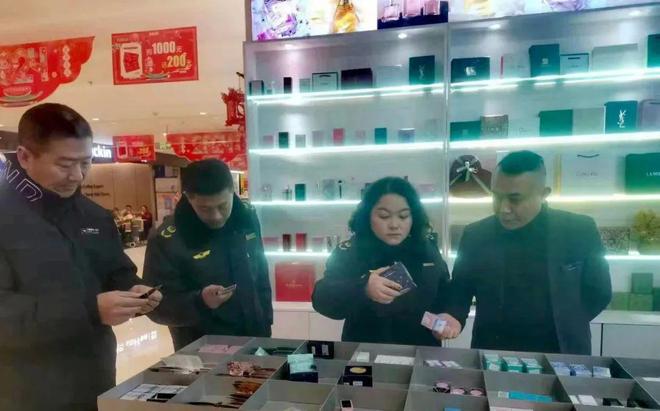 米乐网站 M6米乐济宁市任城区市场监督管理局开展化妆品经营市场专项检查(图3)
