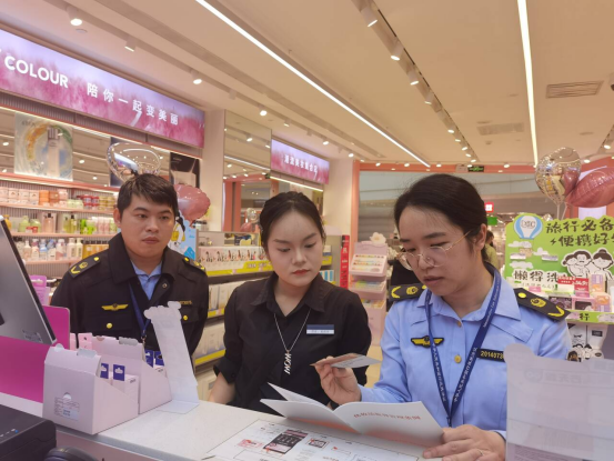 广西崇左市江州区市场监管局开展化妆品安全检查米乐平台 M6(图1)