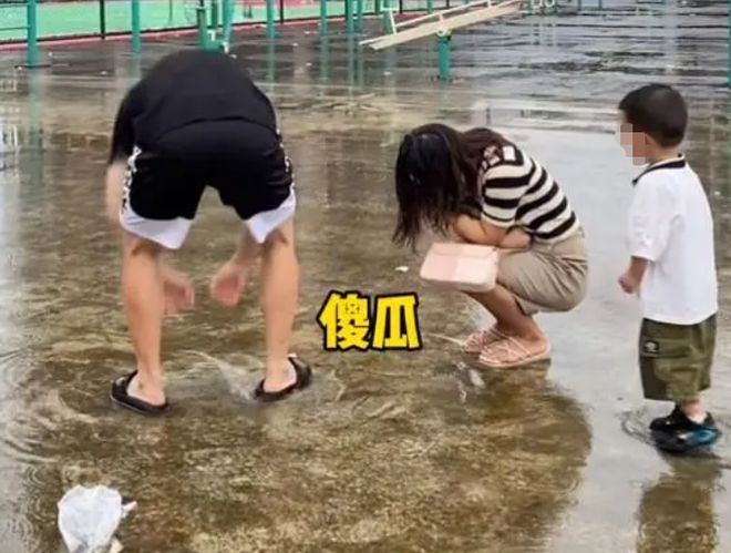 M6米乐 MILE外卖老公崩溃指责怀孕妻子太花钱：每月五千花4500买化妆品(图3)